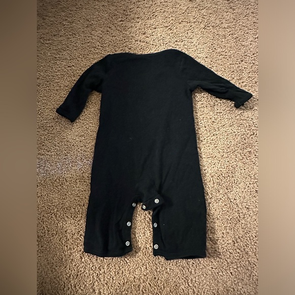 Old navy body suit - Picture 2 of 2